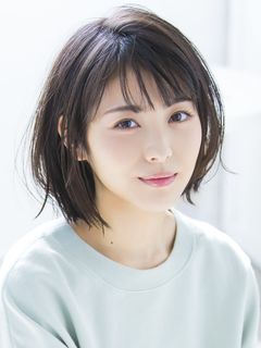 Minami Hamabe (浜辺美波)